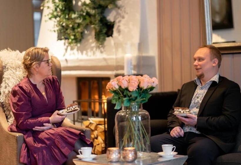 غرفة قياسية, Lampeland