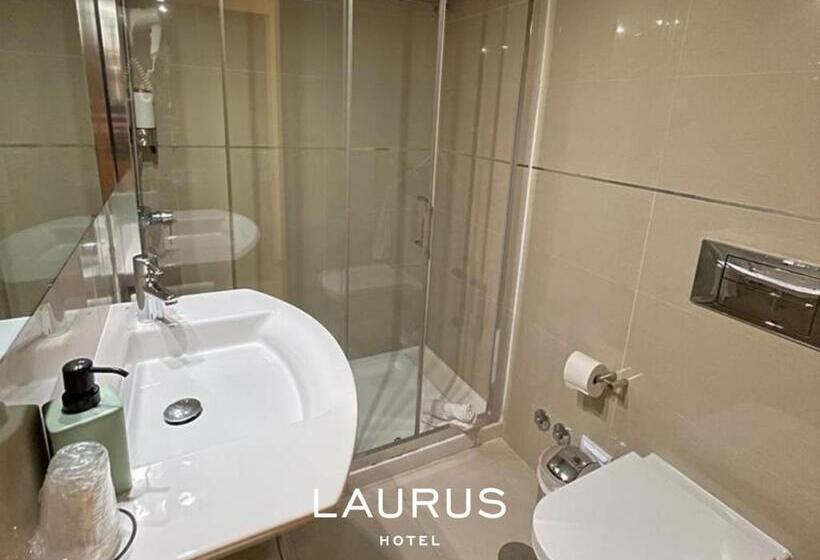 اتاق استاندارد, Laurus