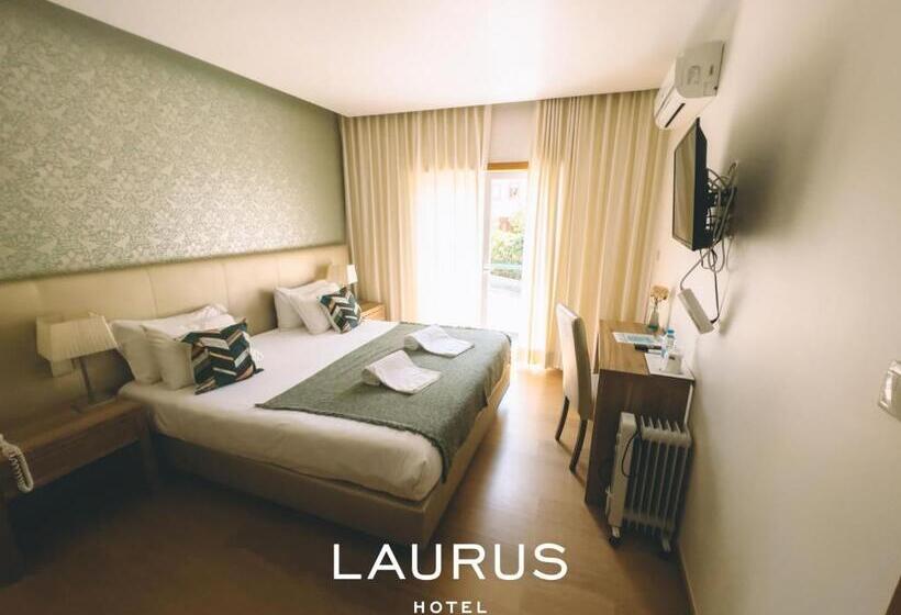 Номер Superior, Laurus