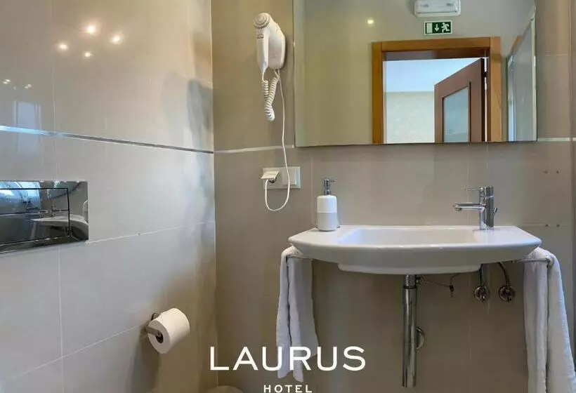 身障者適用スタンダードルーム, Laurus