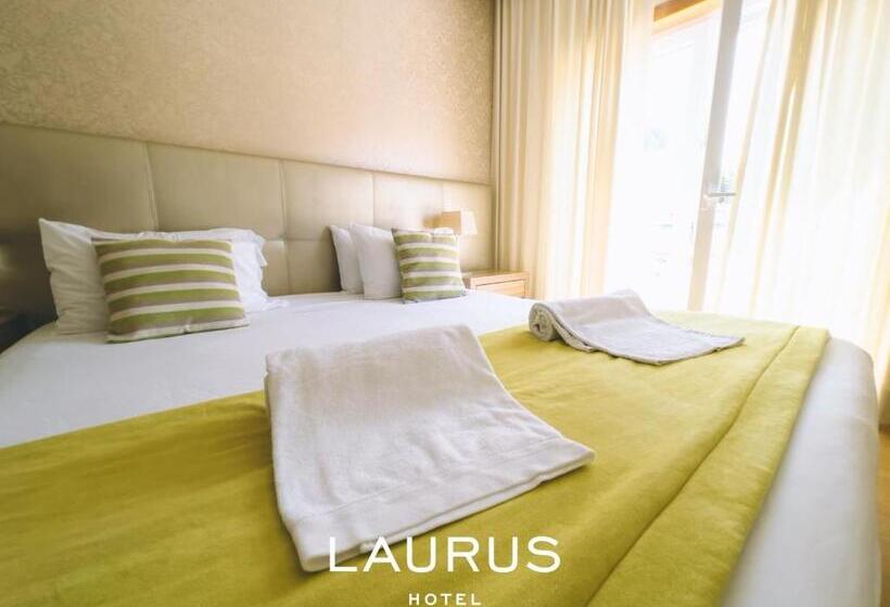 اتاق سوپریور, Laurus