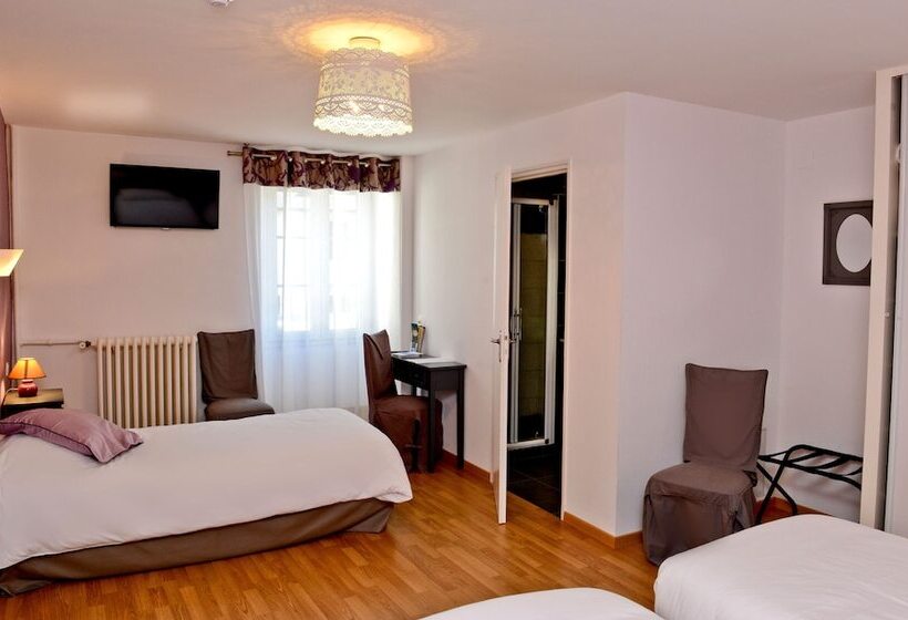 غرفة قياسية ثلاثية, Logis Chez Germaine