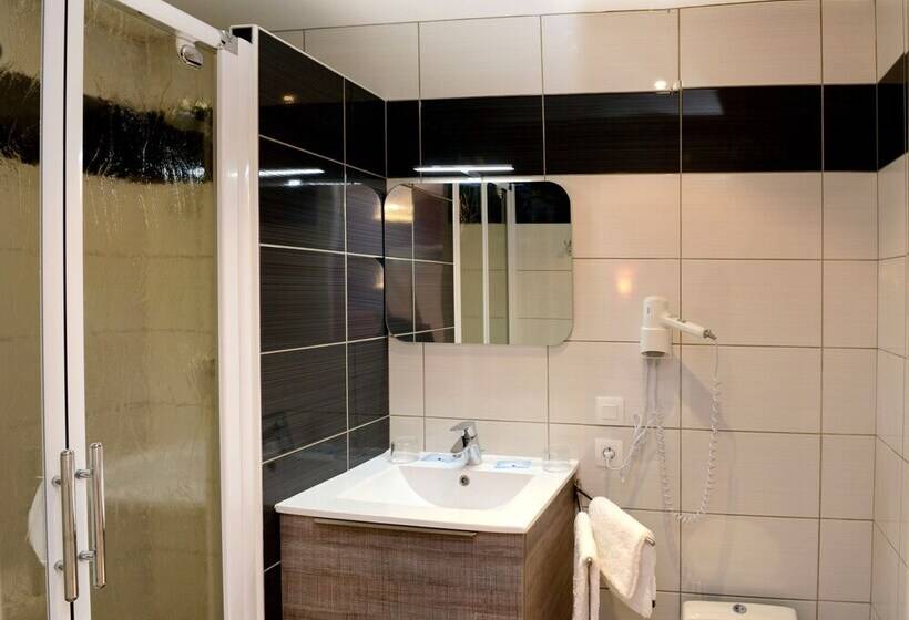 4인용 스탠다드 룸, Logis Chez Germaine