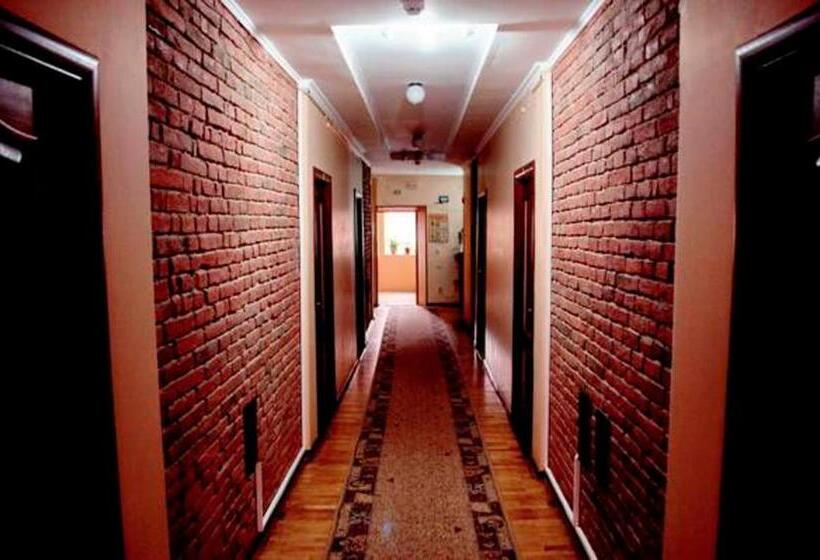 Номер Стандарт Индивидуальный, Malvy