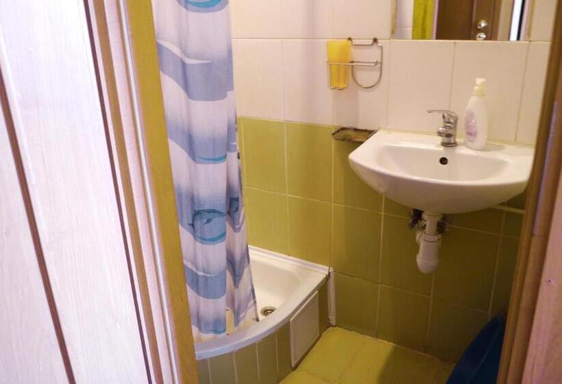 Номер Стандарт, Malvy