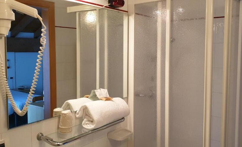 Номер Стандарт, Martinella