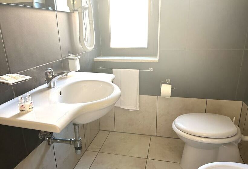 Четырехместный Номер Стандарт, Resort Park Village