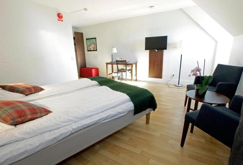 غرفة قياسية ثلاثية, Rasta Kalmar