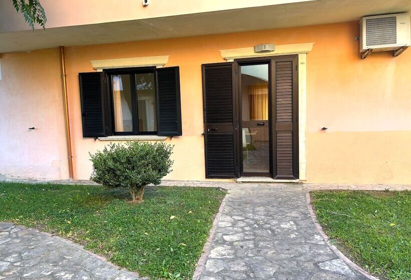 Люкс 2 Спальни, Resort Park Village