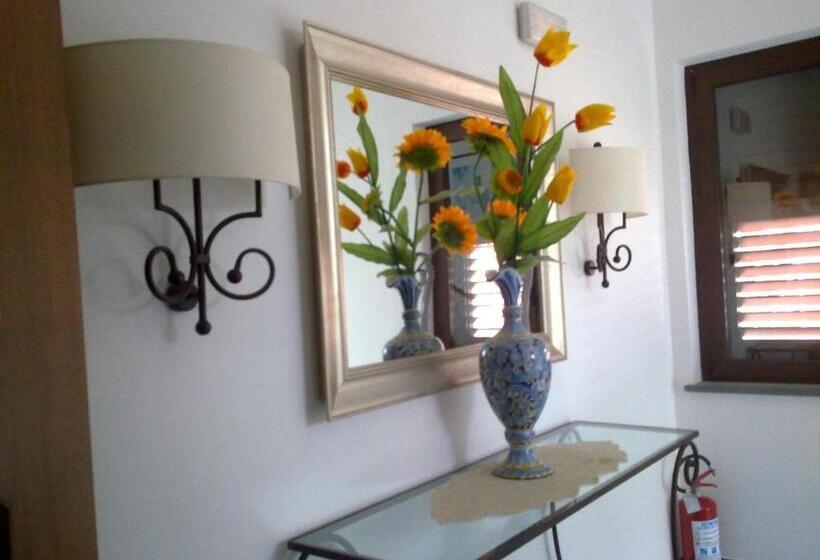 스탠다드 룸, Rocce Azzurre