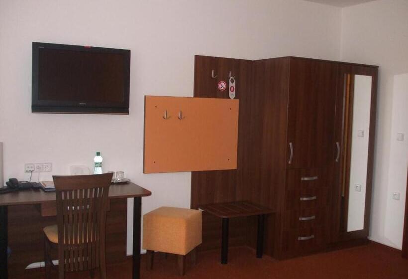 Номер Комфорт, Selsky Dvur