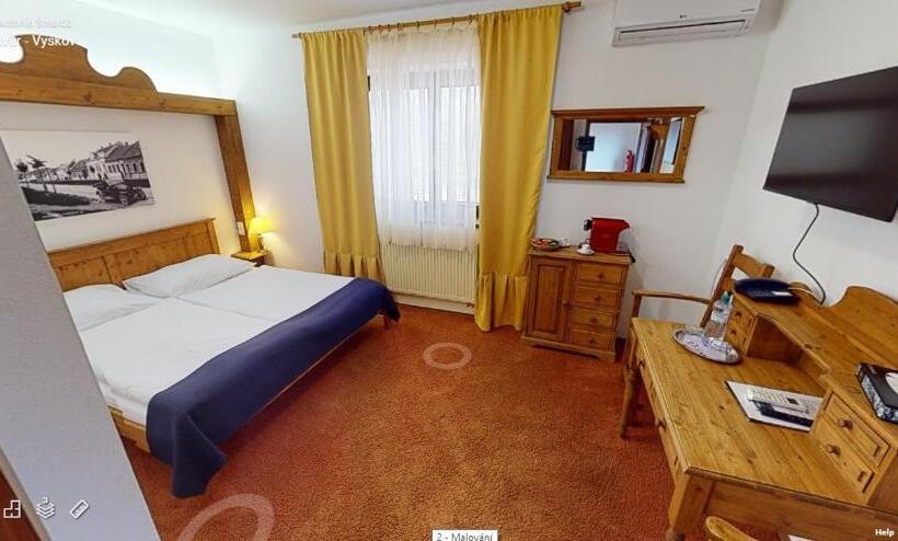 豪华房间, Selsky Dvur