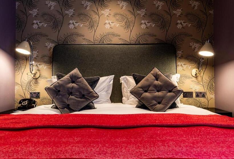 Номер Стандарт, The Alma