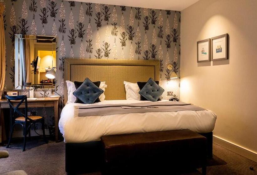 Номер Стандарт, The Alma