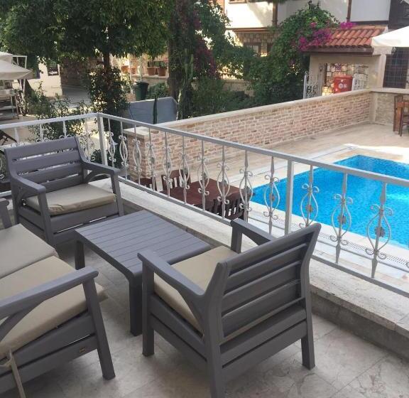 آپارتمان 1 خوابه, Urcu