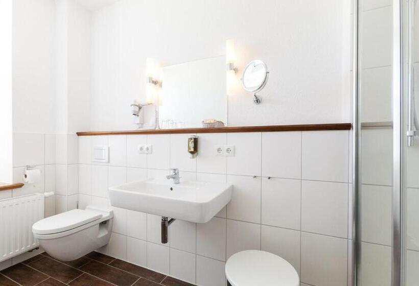 标准间, Villa Auguste Viktoria