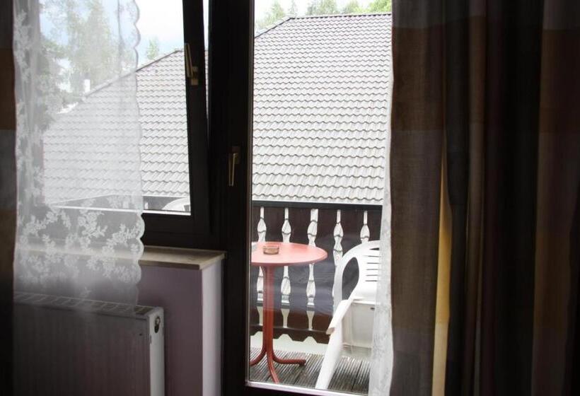 חדר סטנדרט, Zum Goldenen Stern