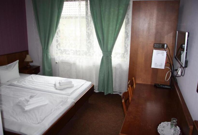 标准间, Zum Goldenen Stern