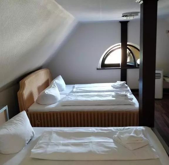 Huoneisto 1 Makuuhuone, Zum Goldenen Stern
