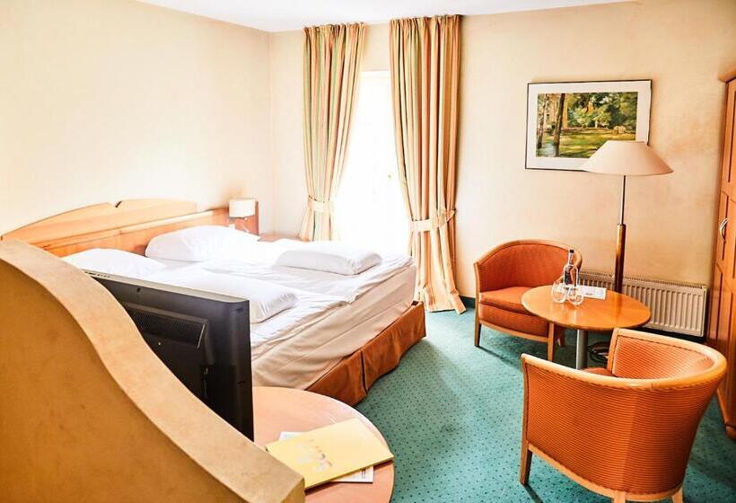 اتاق راحتی, Landhaus An De Dün