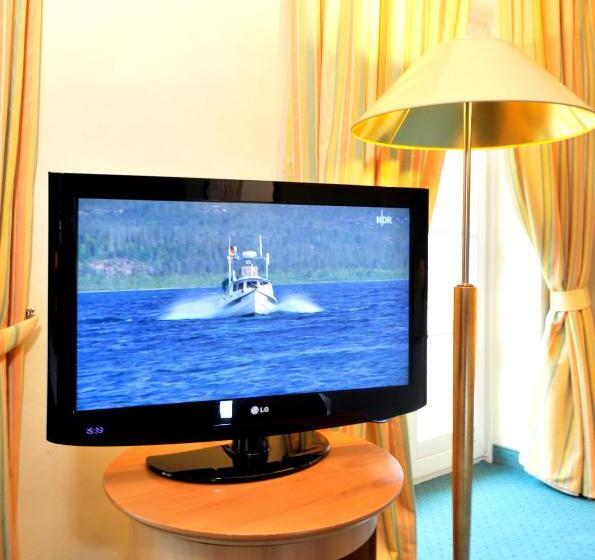 سوییت جونیور, Landhaus An De Dün