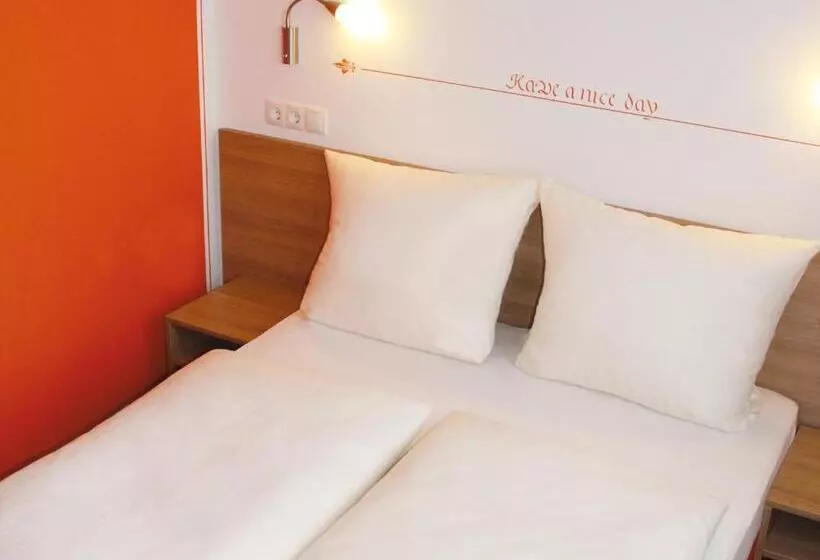 スタンダードルーム, Orange Hotel Und Apartments