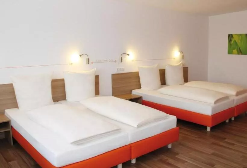 ファミリールーム, Orange Hotel Und Apartments