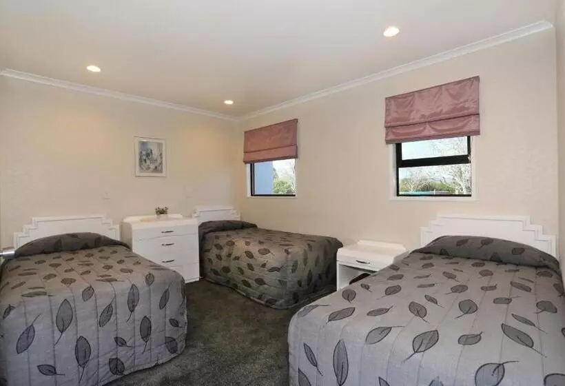 １ベッドルームアパートメント, Shadzz Motel
