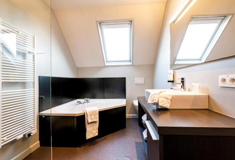 ガーデンビュースタンダードルーム, Villa Tilia