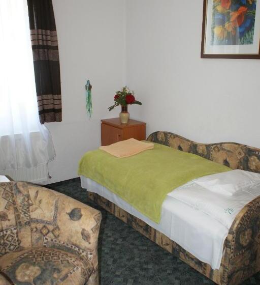 Номер Стандарт Индивидуальный, Villa Valeria