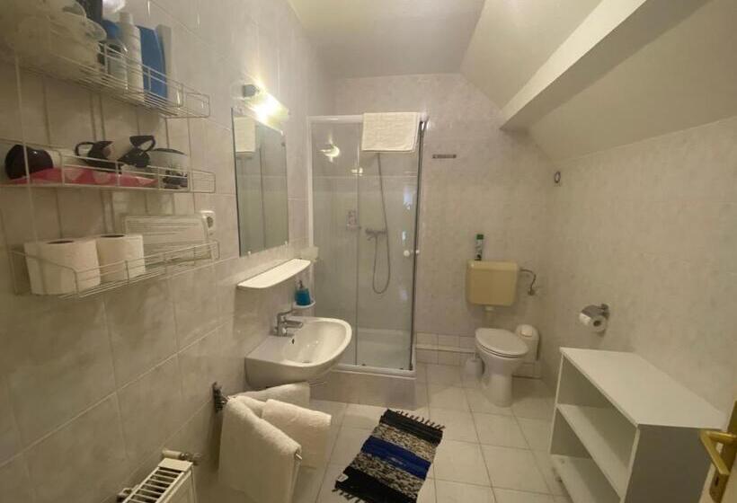 Семейный Номер, Villa Valeria