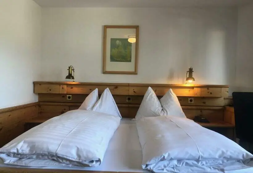 اتاق استاندارد با بالکن, Arena Guesthouse