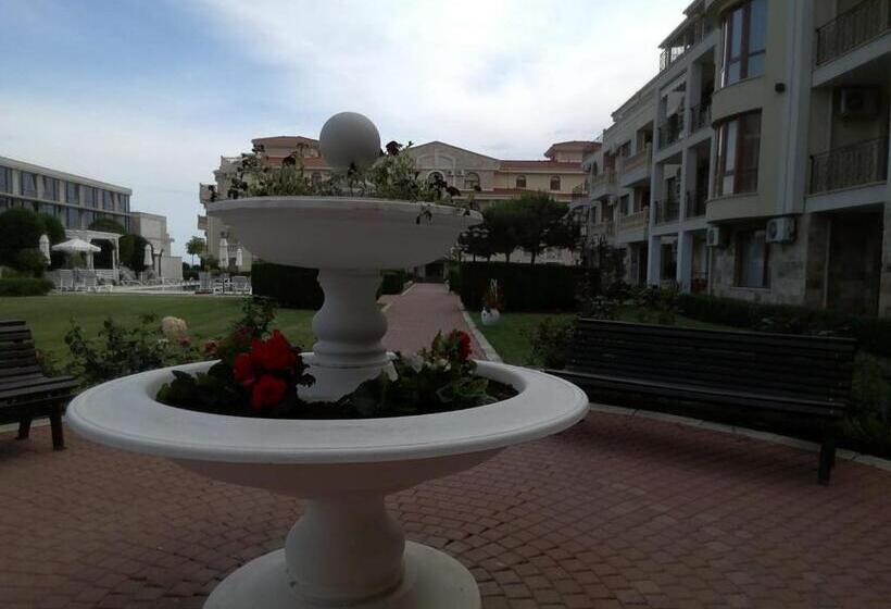 חדר דופלקס, Maisonettes In Royal Bay Residence And Spa