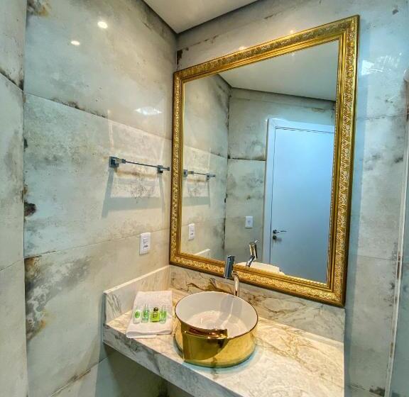 سوییت لوکس, Pousada Ville Vie