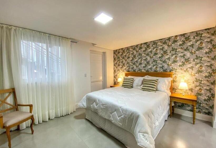 سوییت, Pousada Ville Vie