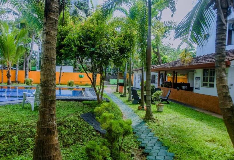 스탠다드 트리플 룸 가든 전망, A One Calm Palace