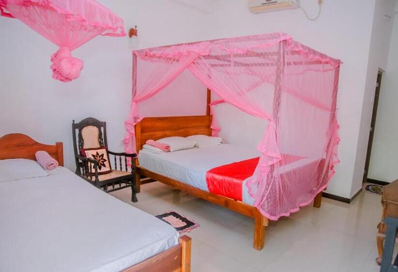 스탠다드 트리플 룸 가든 전망, A One Calm Palace