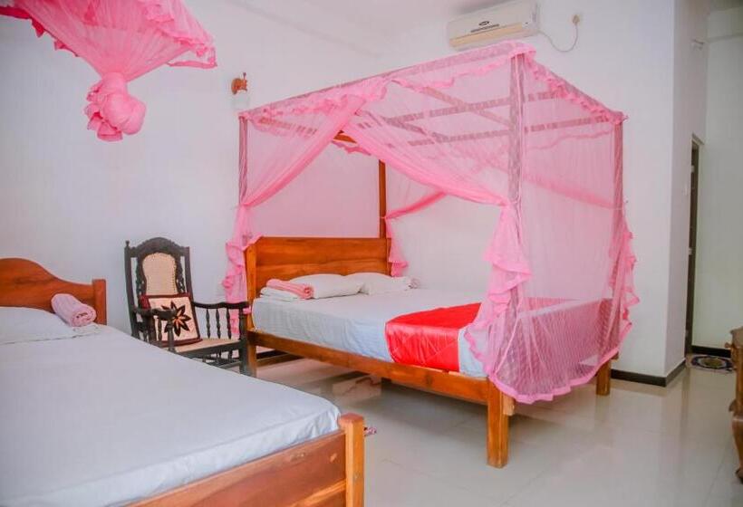 스탠다드 트리플 룸 가든 전망, A One Calm Palace