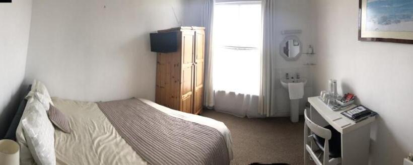 غرفة إقتصادية, Admiral