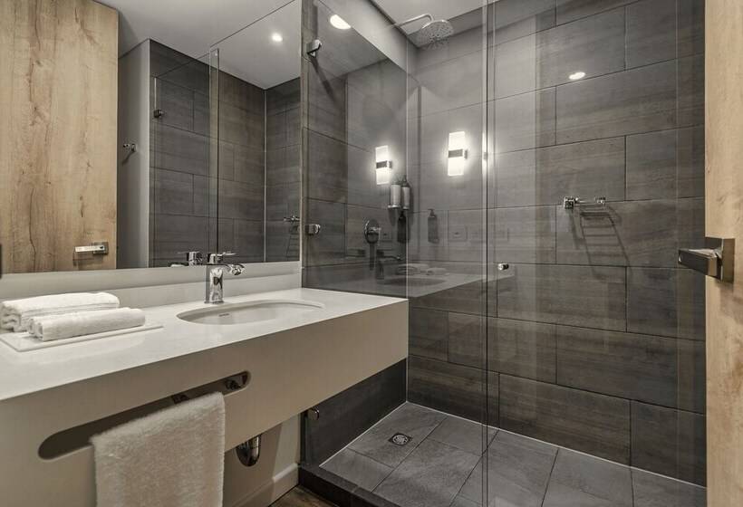 标准间, Distrito Zf