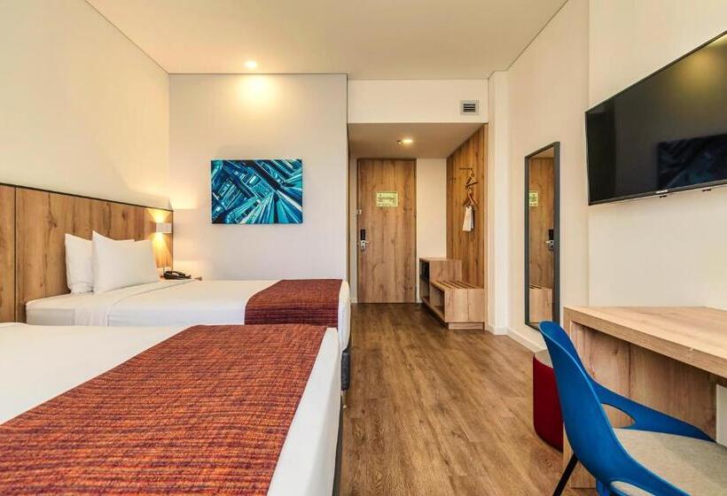 标准间, Distrito Zf