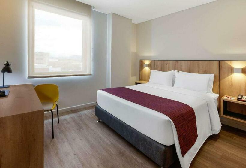 标准间, Distrito Zf