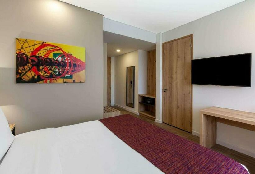 标准间, Distrito Zf