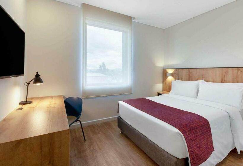 标准间, Distrito Zf