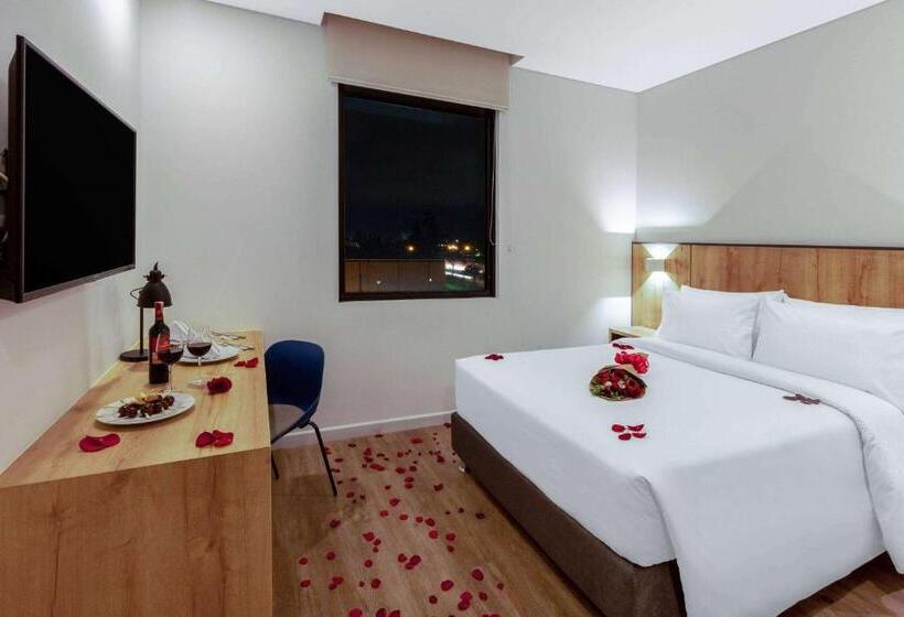 标准间, Distrito Zf