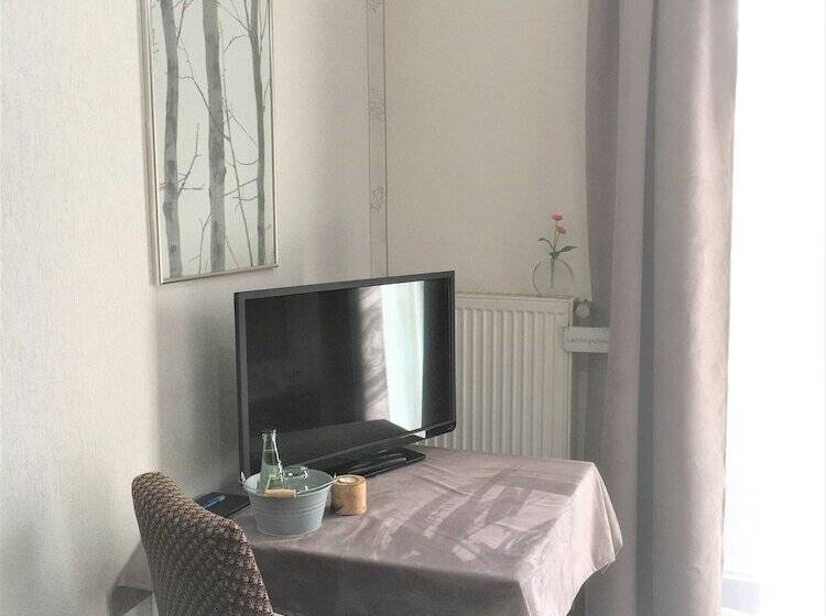 スタンダードシングルルーム, Antjes Schmankerlhotel Und Restaurant