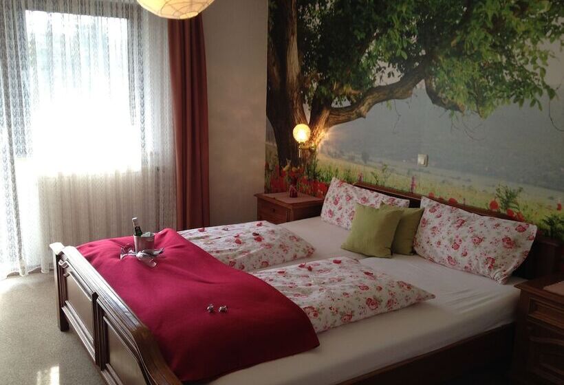 Номер Стандарт, Antjes Schmankerlhotel Und Restaurant