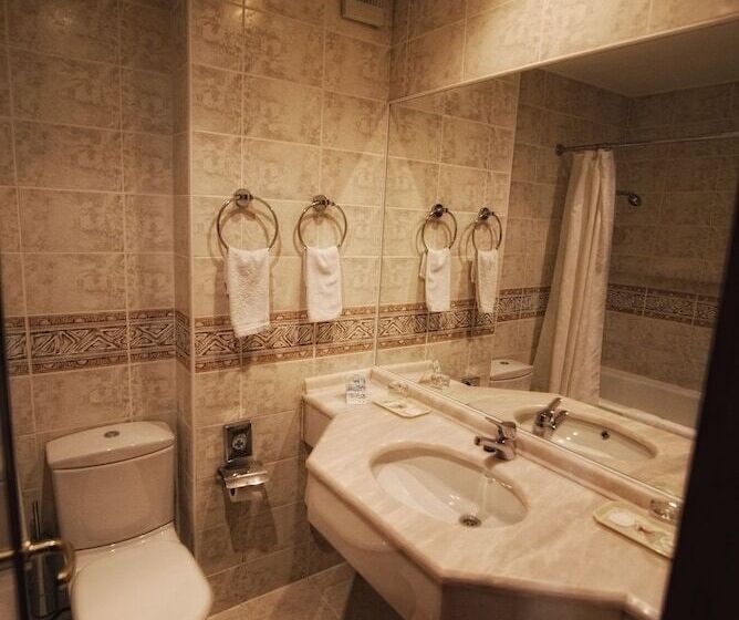 غرفة قياسية سرير كينج, Bellevue Hotel & Resort