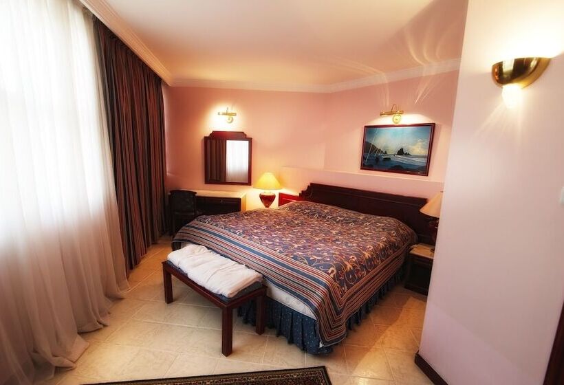 جناح رئاسى, Bellevue Hotel & Resort
