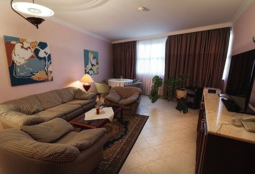 جناح رئاسى, Bellevue Hotel & Resort